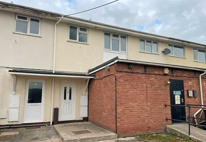 2 Bedroom Flat For Sale In Credenhill, Hereford, HR4
