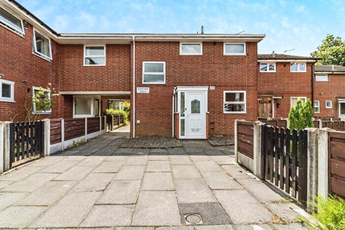 3 Bedroom End Of Terrace House To Rent In Duxford Walk, Manchester, Greater Manchester, M40