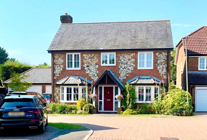 4 Bedroom Detached House For Sale In Gables Meadow, Holmer Green, Buckinghamshire, HP15
