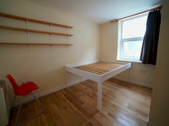 1 Bedroom House To Rent In Caellepa, Bangor, LL57