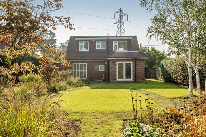 4 Bedroom Detached Bungalow For Sale In Main Road, Icklesham, TN36