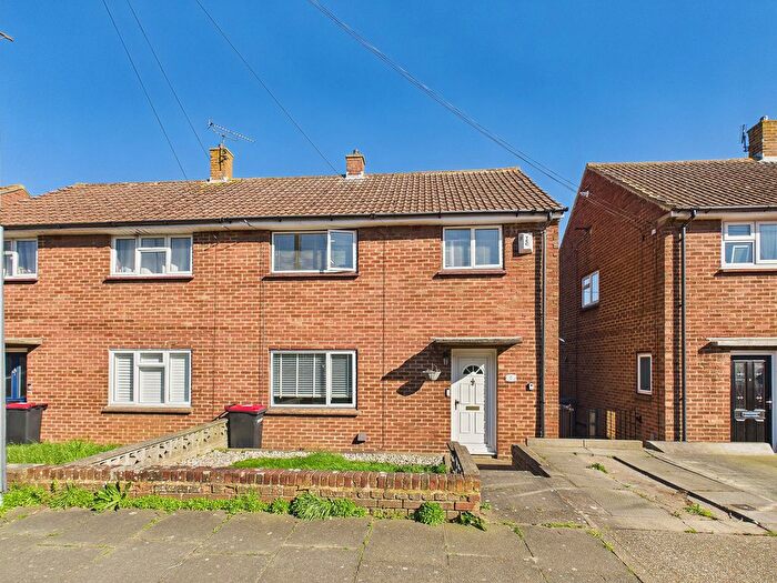 3 Bedroom Semi Detached House To Rent In Shipman Avenue, Canterbury, CT2