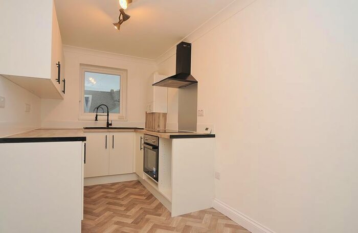 1 Bedroom Flat To Rent In Wilton Street, Stoke, Plymouth, PL1