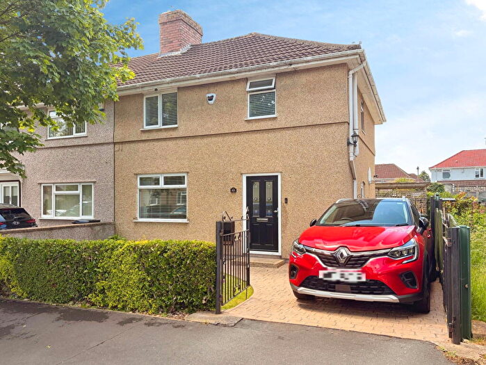 3 Bedroom Semi-Detached House For Sale In Queenshill Road, Bristol, BS4