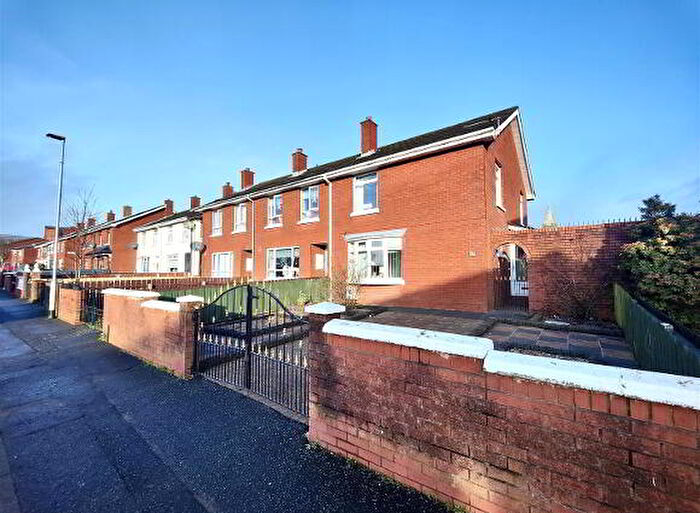 3 Bedroom End Of Terrace House For Sale In Northland Street, Belfast, BT13