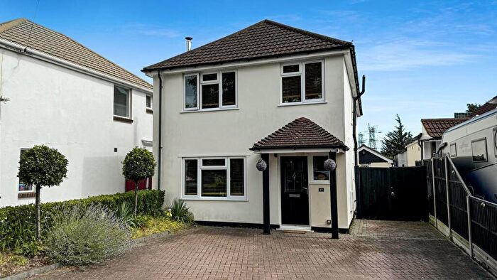 4 Bedroom Detached House For Sale In Cornelia Crescent, Poole, BH12