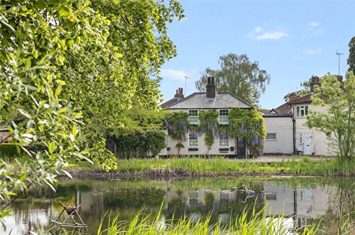 2 Bedroom Detached House For Sale In The Green, Uxbridge, UB9