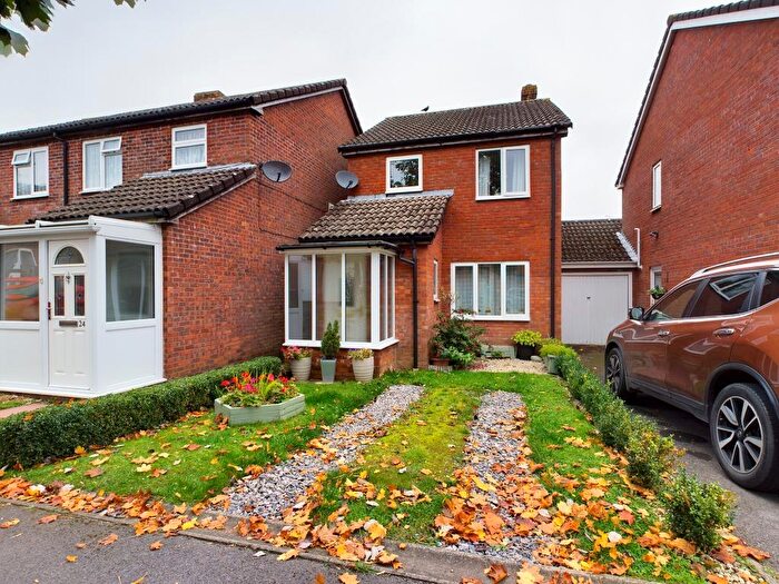 3 Bedroom Detached House To Rent In McCartney Walk, Brighton Hill, Basingstoke, RG22