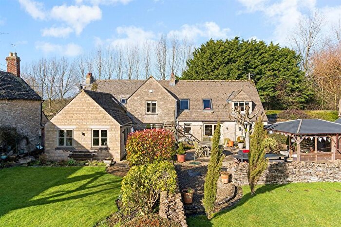 4 Bedroom Detached House For Sale In Preston, Cirencester, GL7