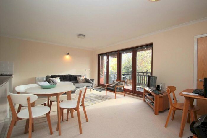 1 Bedroom Apartment To Rent In Shepherds Hill, Highgate, N6