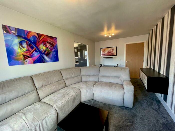 2 Bedroom Flat To Rent In Ruskin Court, Farnworth, Bolton, Lancashire, BL4