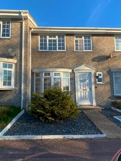 3 Bedroom Property To Rent In Roborough Close, Eastbourne BN21