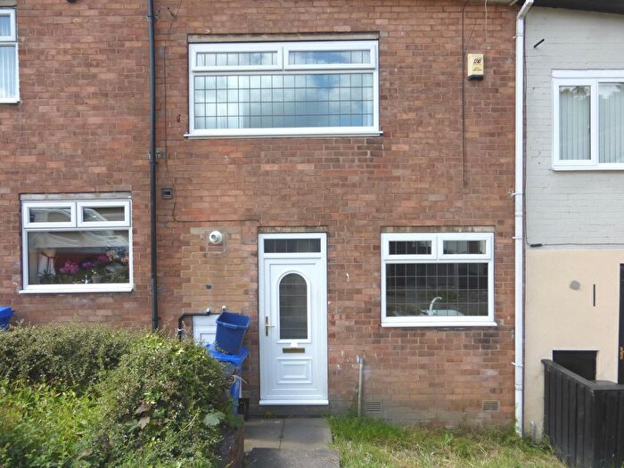 3 Bedroom Property To Rent In Raeburn Close, Sheffield, S14