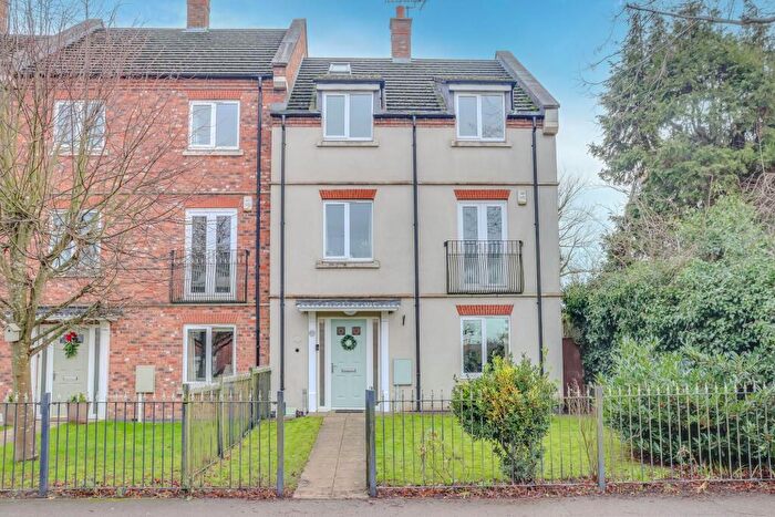 4 Bedroom Semi Detached House For Sale In Desford Road, Kirby Muxloe, LE9