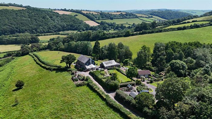 4 Bedroom Detached House For Sale In Taw Valley, EX37