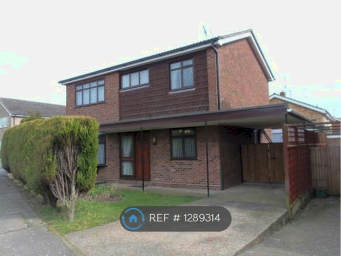 6 Bedroom Detached House To Rent In Tangerine Close Colchester, Colchester CO4