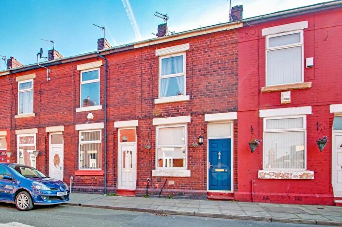 2 Bedroom Terraced House To Rent In Thornfield Street, Salford, Greater Manchester, M5