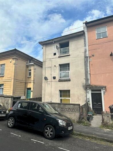 1 Bedroom Flat To Rent In Sydenham Road, Cotham, Bristol, BS6