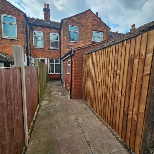 3 Bedroom Terraced House To Rent In Church Hill Road, Birmingham, B20