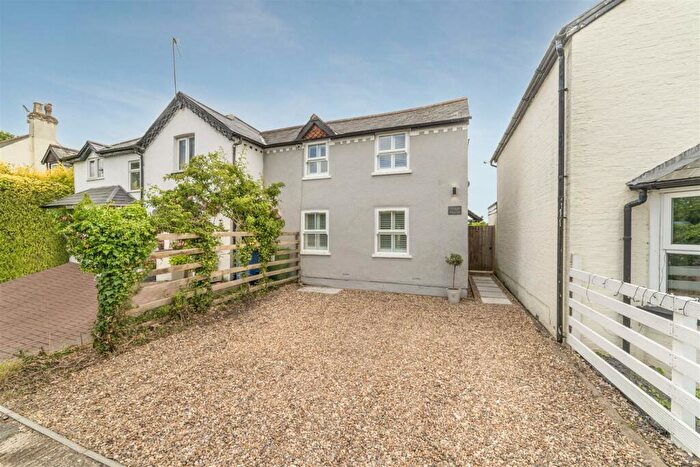 3 Bedroom Semi-Detached House To Rent In North Street, Winkfield, SL4