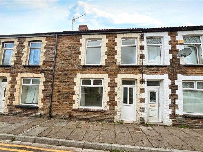 2 Bedroom House To Rent In King Street, Pontypridd, CF37