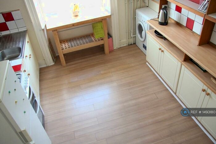 1 Bedroom Flat To Rent In Mansion House, Turnchapel, Plymouth, PL9