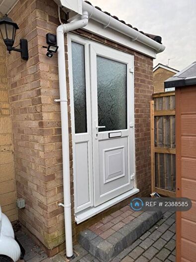 Studio To Rent In Nythe, Swindon, SN3