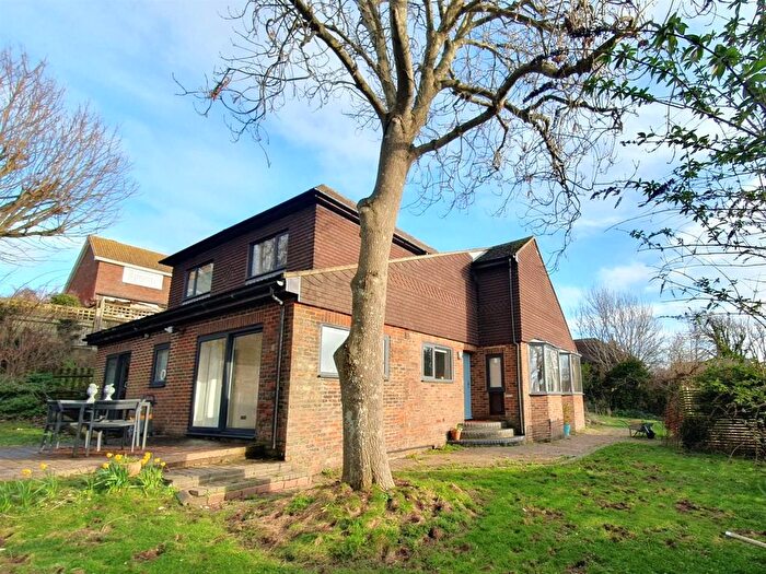 5 Bedroom Property For Sale In Longhill Road, Ovingdean, BN2