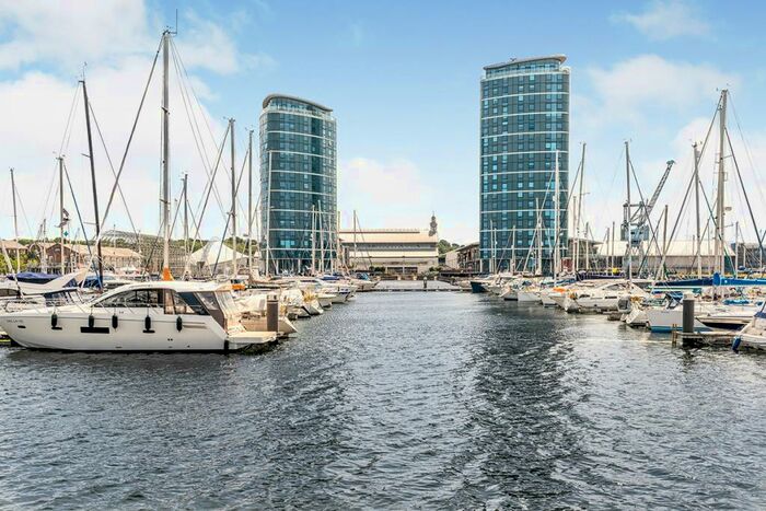 2 Bedroom Flat To Rent In Chatham Quays Dock Head Road, Chatham, Kent, ME4