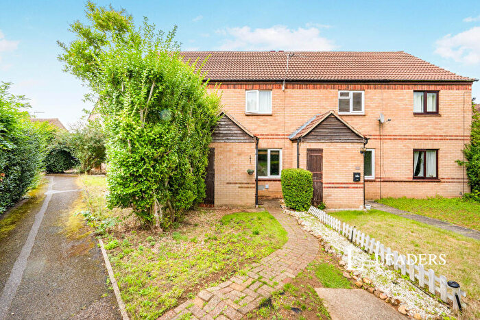 2 Bedroom House To Rent In Milecastle, Bancroft, Milton Keynes, MK13