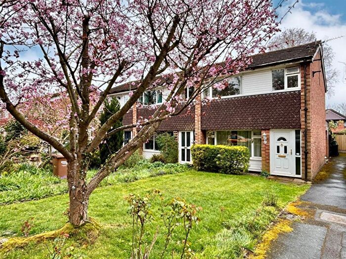 3 Bedroom End Terrace House For Sale In Partridge Close, Frimley, Camberley, GU16