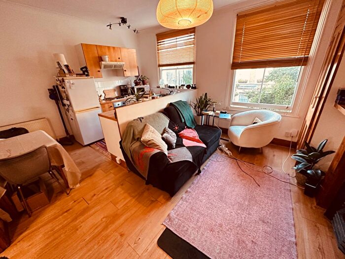 1 Bedroom Flat To Rent In Stanley Terrace, London, N19