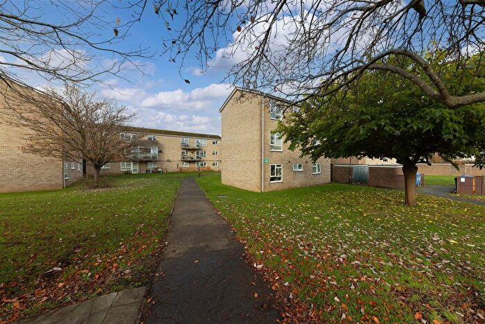 2 Bedroom Flat For Sale In Sleaford Green, Norwich, NR3