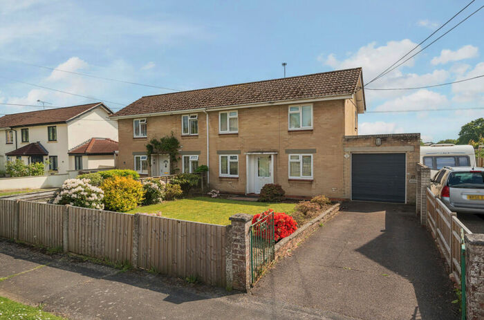 3 Bedroom Semi-Detached House For Sale In Hill View Road, Braishfield, Romsey, Hampshire, SO51