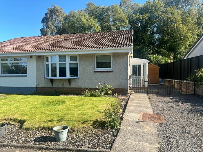 2 Bedroom Semi-Detached Bungalow To Rent In Afton Gardens, Blantyre, G72