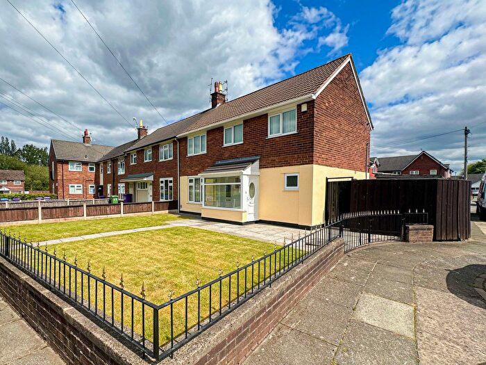 4 Bedroom End Of Terrace House For Sale In Wellgreen Road, Liverpool, L25