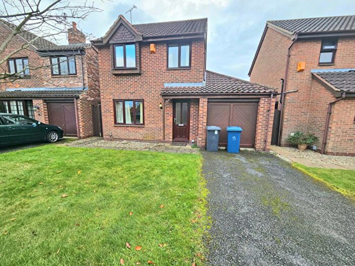 3 Bedroom Detached House To Rent In Cranberry Close, West Bridgford, Nottingham, Nottinghamshire, NG2