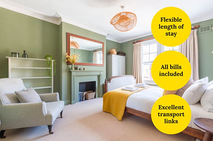 3 Bedroom Flat To Rent In Cato Road, London, SW4