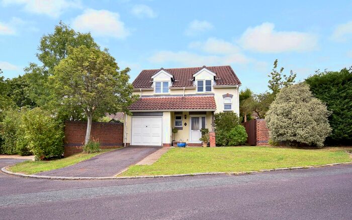 3 Bedroom Detached House To Rent In Kestrel Close, Bishops Waltham, Southampton SO32