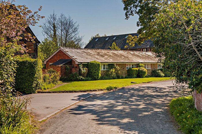 3 Bedroom Equestrian For Sale In Aylton, Ledbury, Herefordshire, HR8