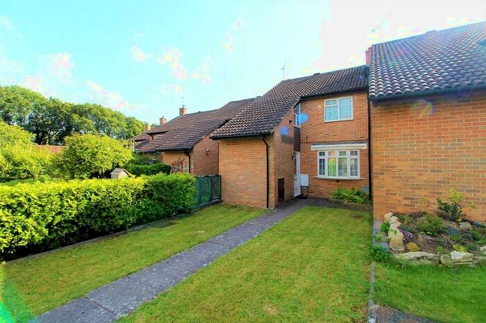 3 Bedroom Terraced House To Rent In Behenna Close, Bewbush, Crawley, West Sussex., RH11
