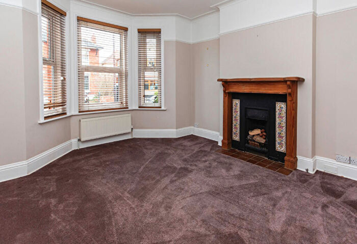 3 Bedroom Detached House For Sale In Queen Mary Avenue, Bournemouth, Dorset, BH9