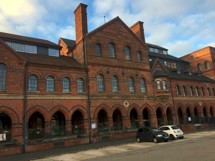 2 Bedroom Apartment To Rent In Warwick Brewery, Newark, NG24