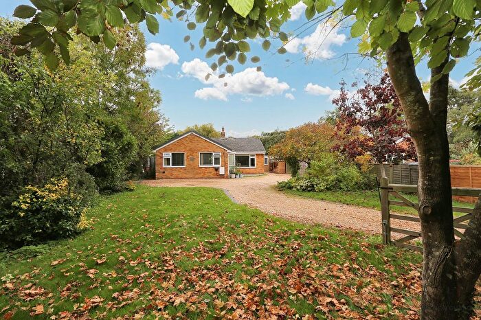 5 Bedroom Detached House For Sale In Hill Pound, Swanmore, SO32