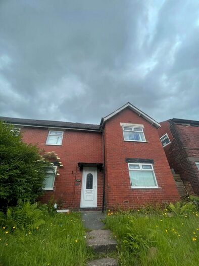 3 Bedroom Semi-Detached House To Rent In Stand Lane, Radcliffe, Manchester, M26