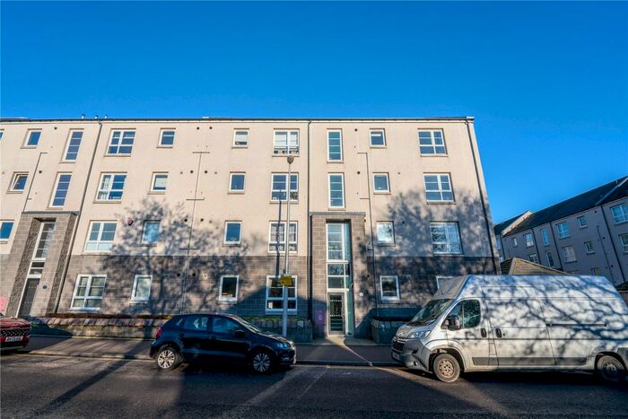 2 Bedroom Flat To Rent In Urquhart Court, Urquhart Road, Aberdeen, AB24