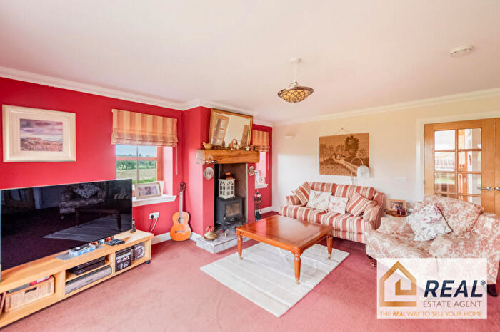4 Bedroom Detached House For Sale In Bore Row, FK7