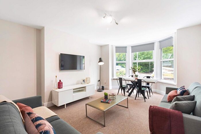 6 Bedroom Semi Detached House To Rent In Delph Lane, Leeds, LS6