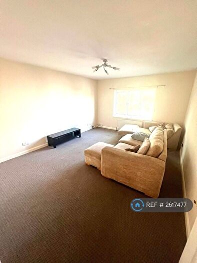 2 Bedroom Flat To Rent In Maidstone Road, Rochester, ME1