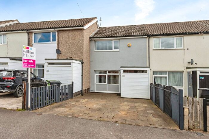 2 Bedroom Terraced House For Sale In Stanks Gardens, Leeds, LS14